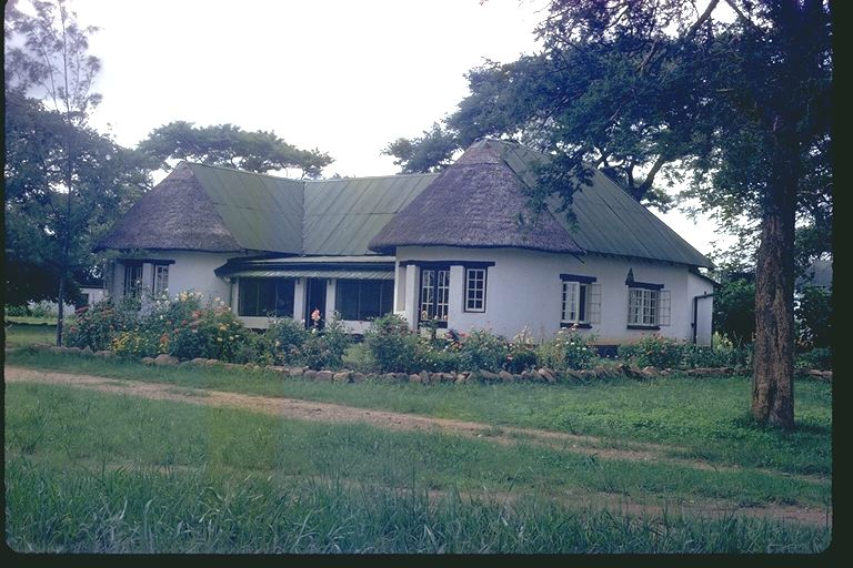 the last occupants of this old house on the College estate. The roof 